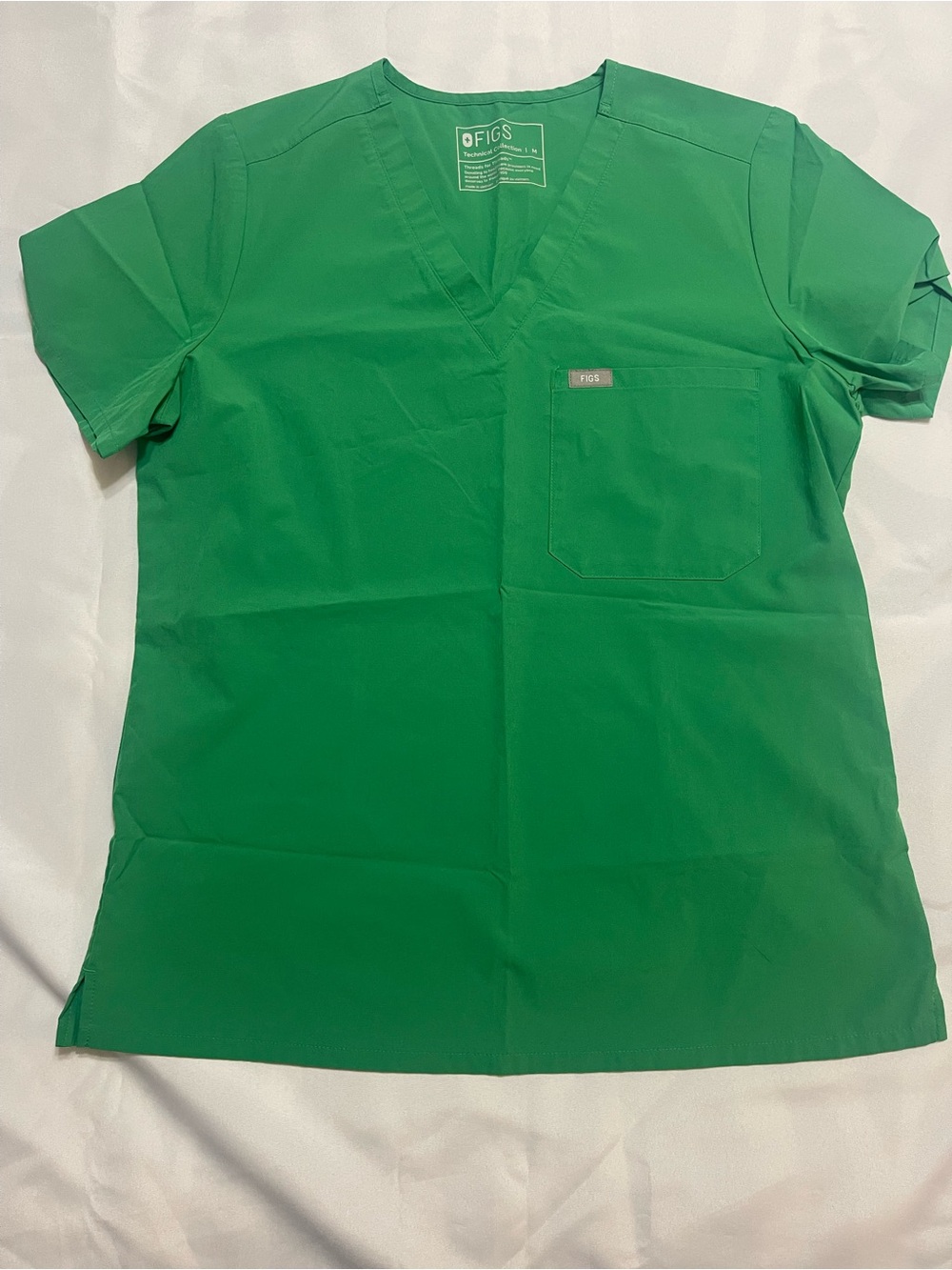FIGS Safety Green Catarina FREEx Scrub Top M